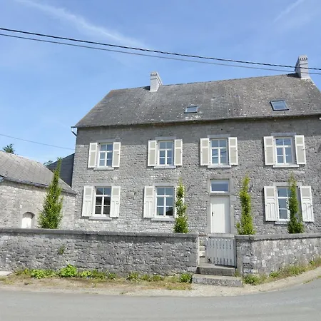Spacious Hpliday In Onhaye With Fireplace