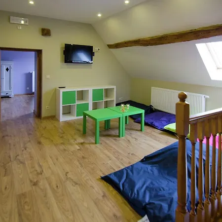 Spacious Hpliday In Onhaye With Fireplace Vakantiehuis Gerin